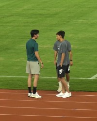 记者：U23男足门将李昊，大概率会留在青岛西海岸