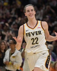 🏀狂热vs梦想前瞻：克拉克复出状态一般，梦想欲在客场迎来两连胜